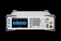 SSG 3032X-IQE Signál RF generátor
